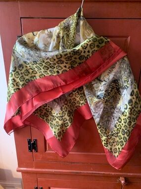 Silk-Feel Leopard & Botanical Print Square Scarf - Yellow & Red